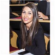 Insegnante privata con esperienza impartisce lezioni ad ore